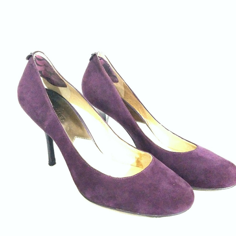 Micheal Kors Purple Suede Pumps  (3.25")